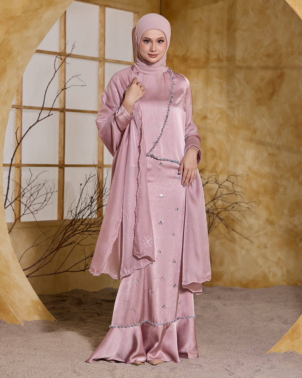LIONORA IN DUSTY PINK