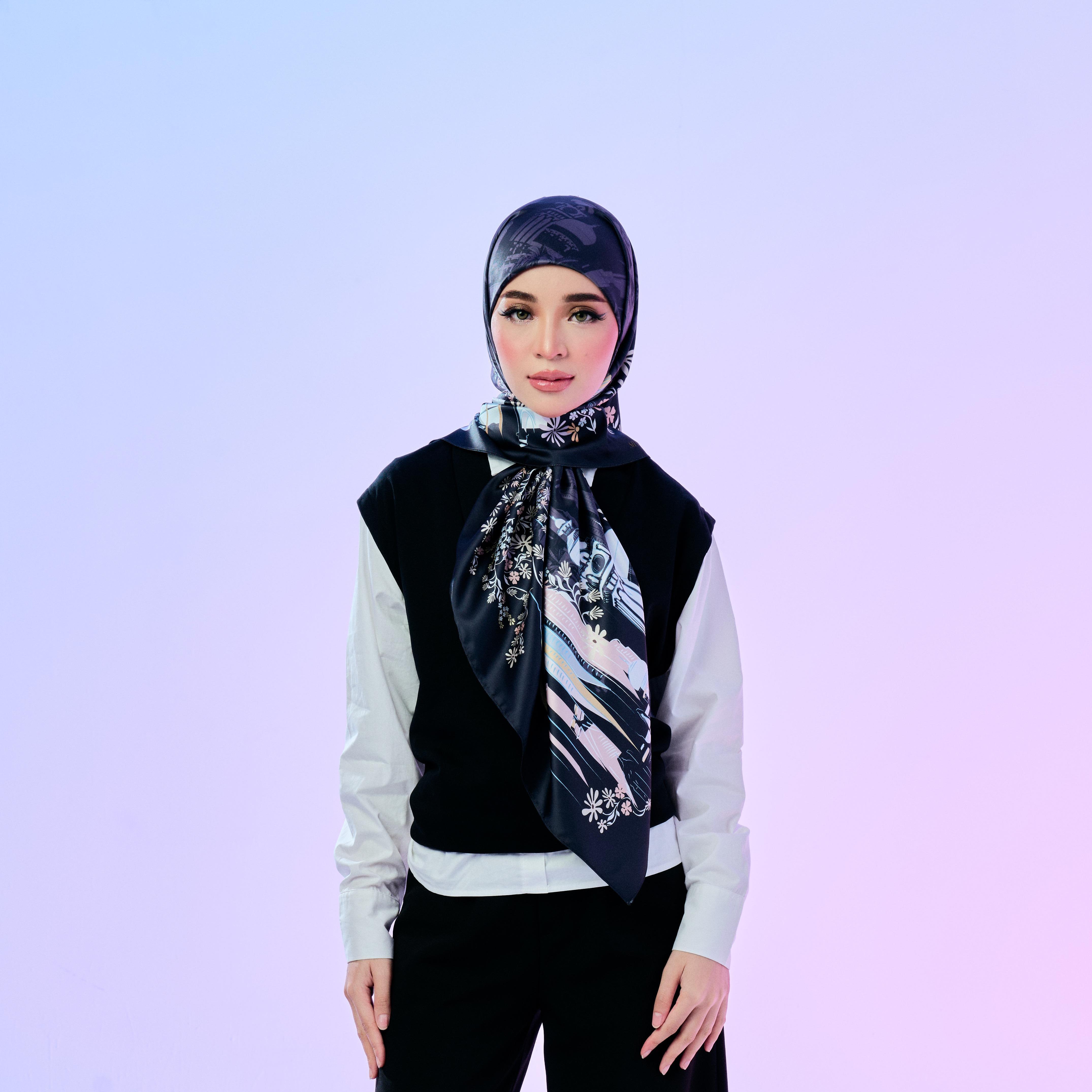 DEFECT TUDUNG SATIN KLCC BLACK