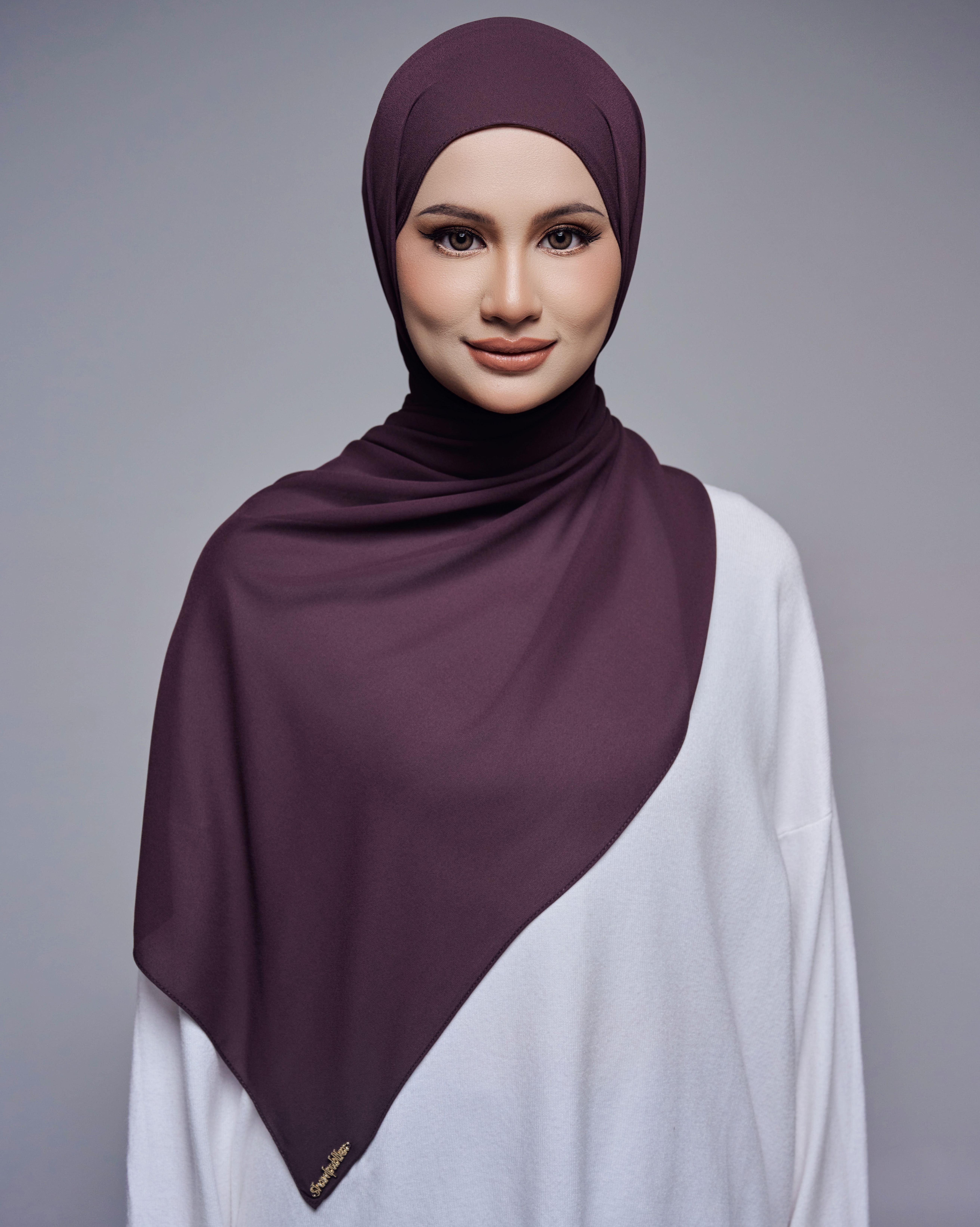 MALIQA SHAWL 2.0 IN MULBERRY