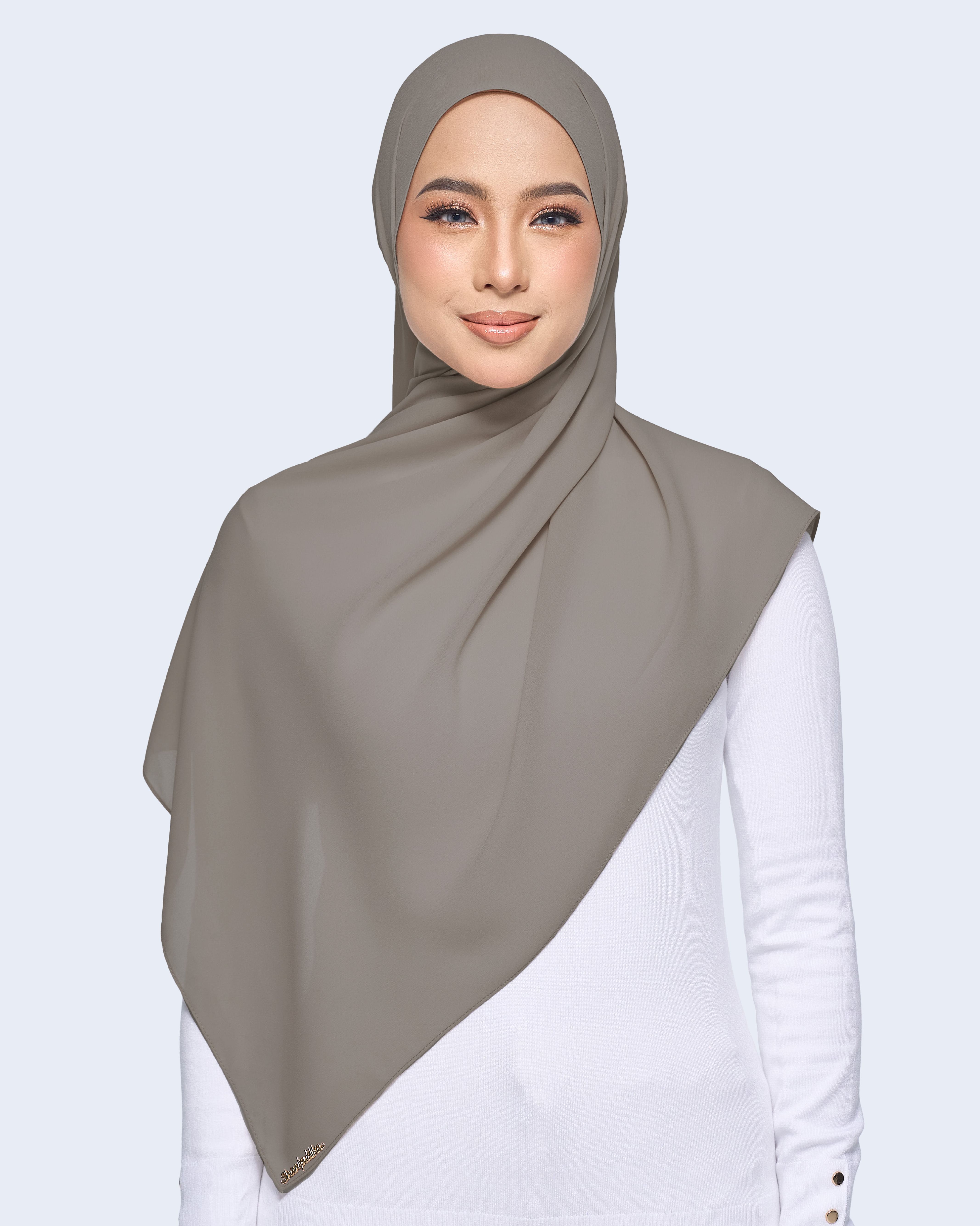 MALIQA SHAWL 2.0 IN SMOKEY GREY