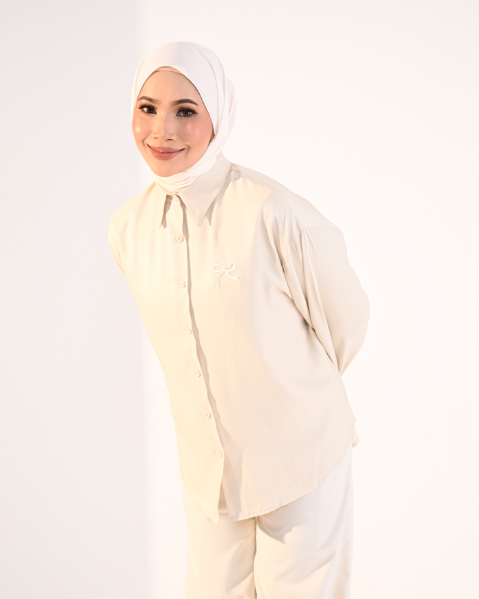 ELORA TOP IN BEIGE