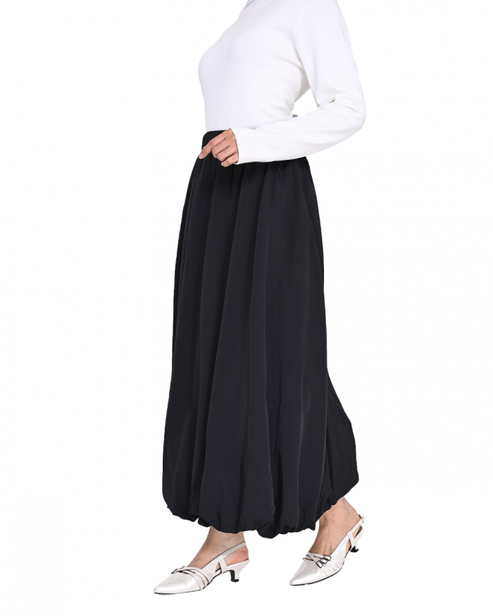 NOVA BALLOON SKIRT IN BLACK