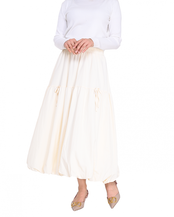 NYLA BOW SKIRT IN CREAM