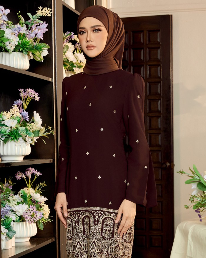 EYANA IN DARK BROWN