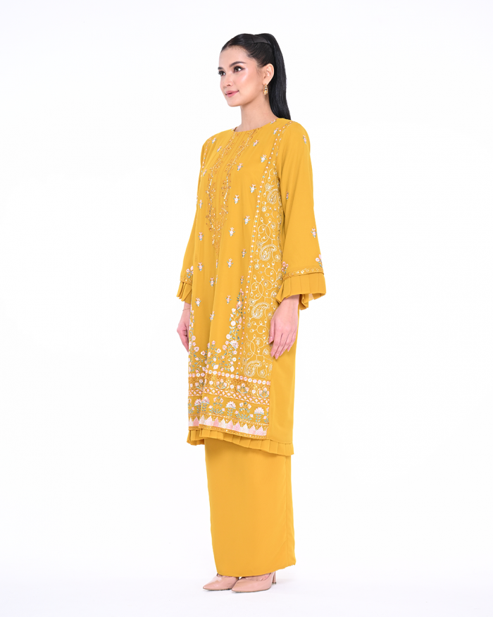 DEFECT AMMARA IN MUSTARD