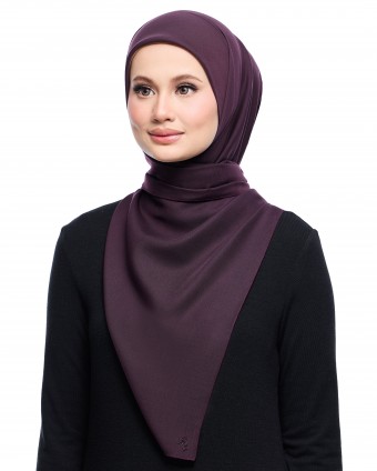 YOUR EVERYDAY SCARF IN MULBERRY