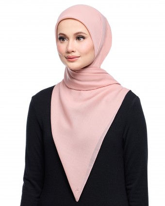 YOUR EVERYDAY SCARF IN ROSY