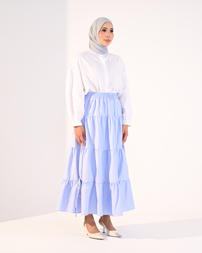 RAISSA SKIRT IN SOFT BLUE