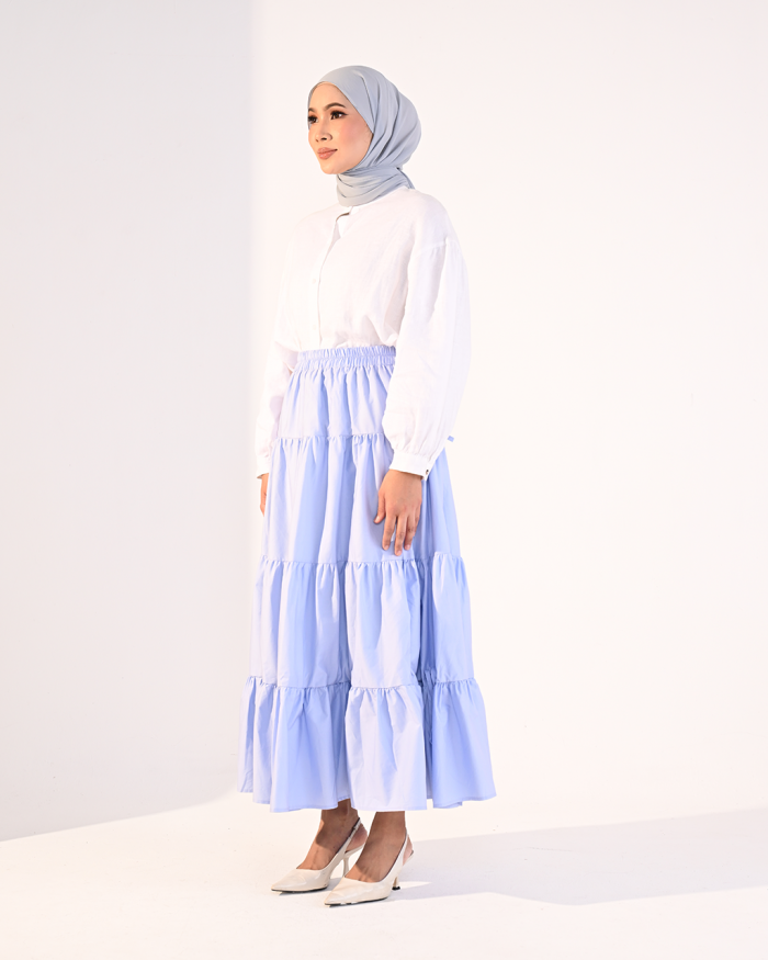 RAISSA SKIRT IN SOFT BLUE