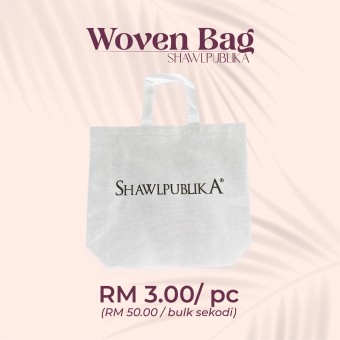 SHOPPING BAG IN WHITE